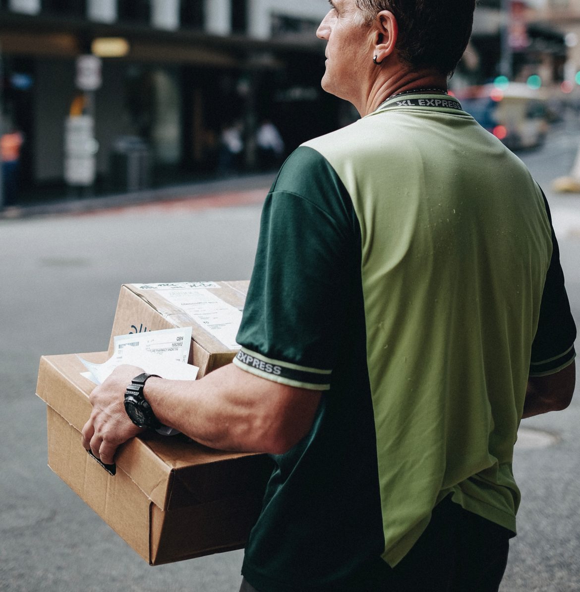 handy-wicaksono-1188106-unsplash Food Delivery